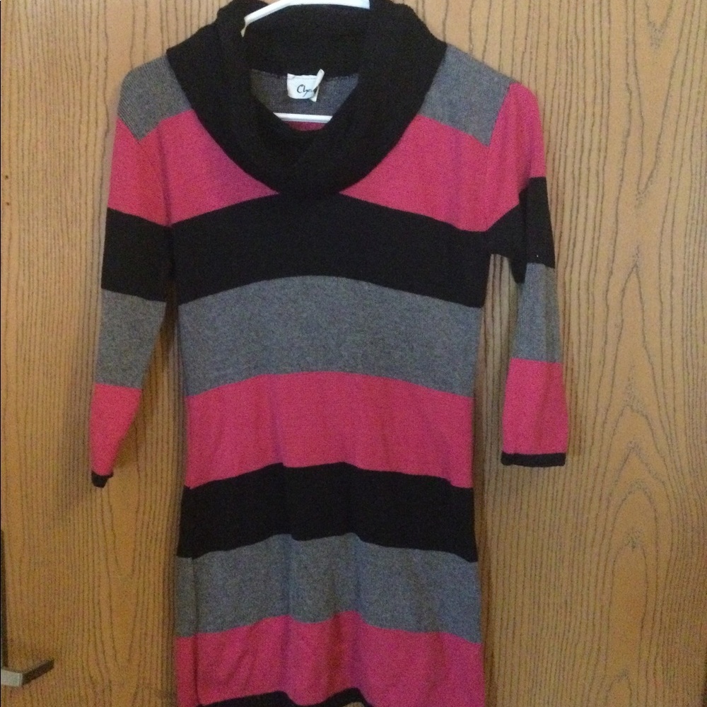 CHELSEY turtleneck sweater size medium
